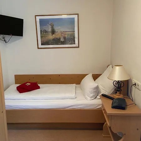 Guest house Muldenschlosschen 3*