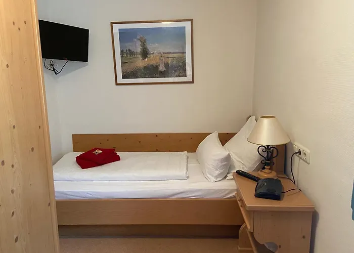 Guest house Muldenschlosschen 3*